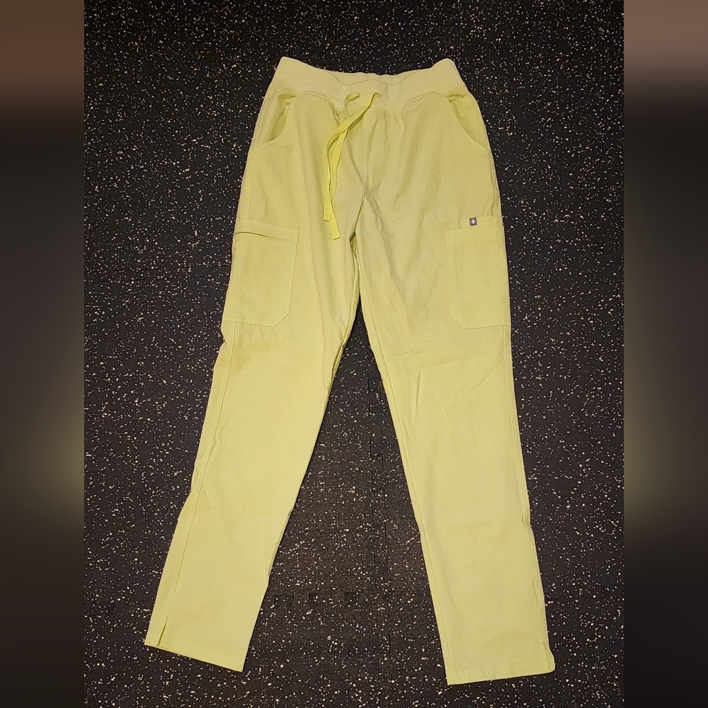 Figs Light Green Size Medium tall Straight Leg Pants